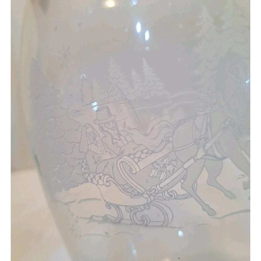 Vintage 1998 Luminarc Avon President Club Christmas Vase Through the Woods